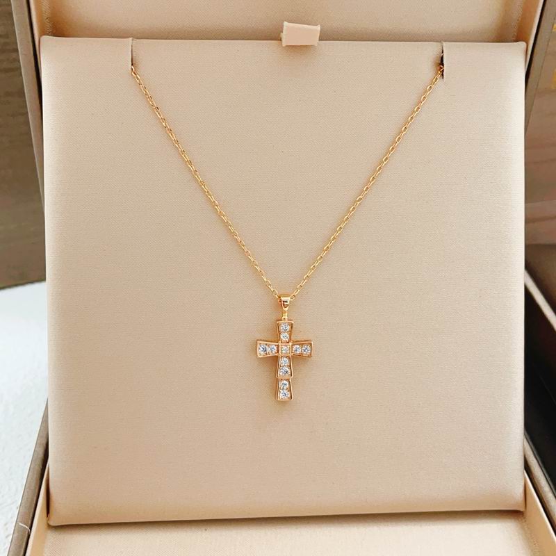 Bvlgari necklace 01yxx155